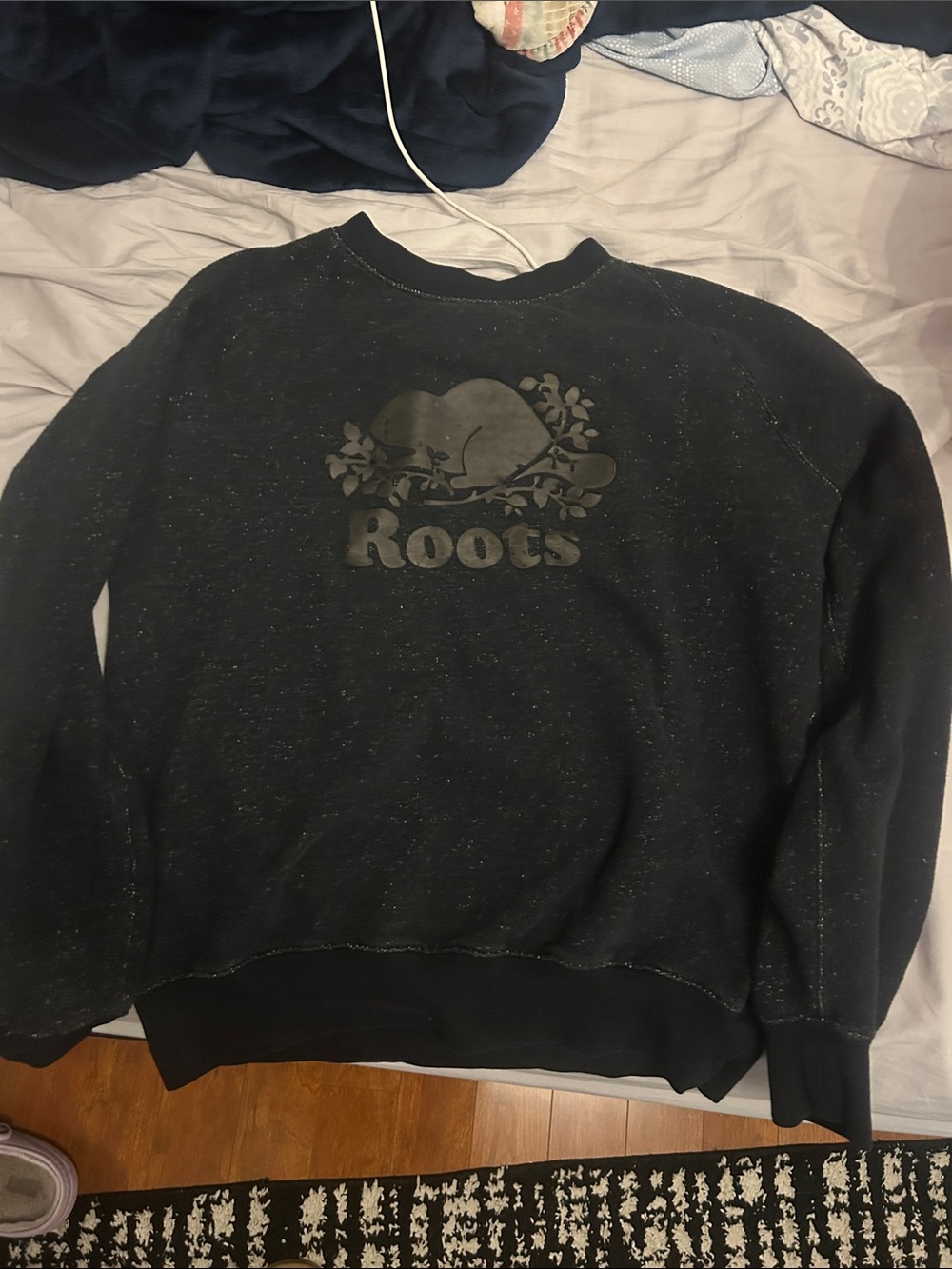 Roots vintage Black Heather Crewneck Sweater with Logo size small
